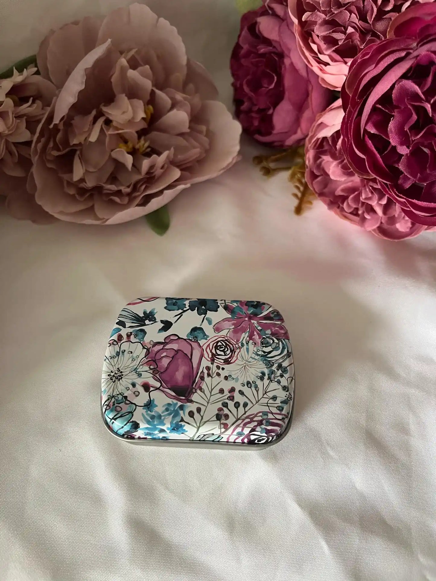 Petite boite en métal