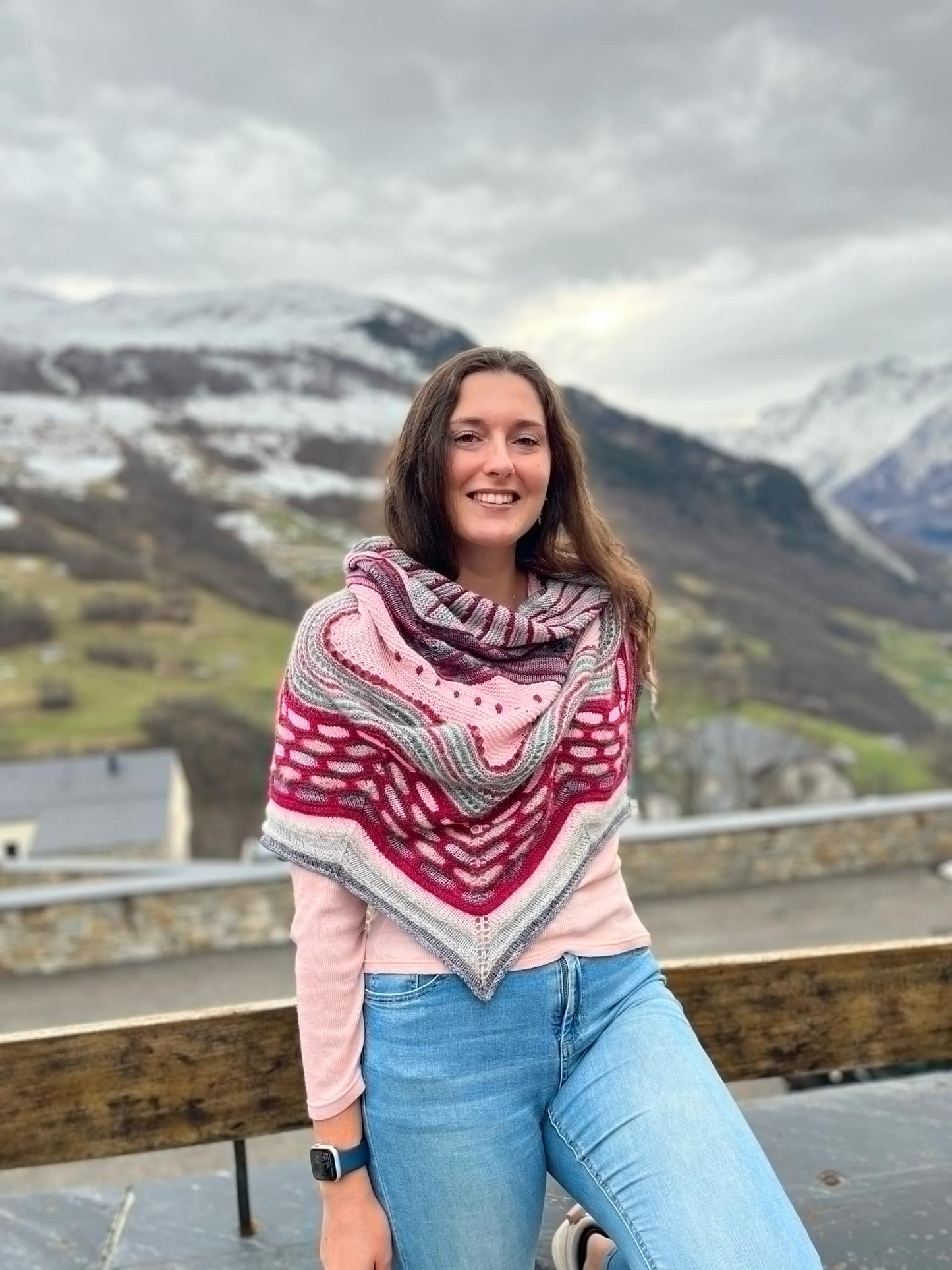 Châle Pink Adoration Mkal 2024